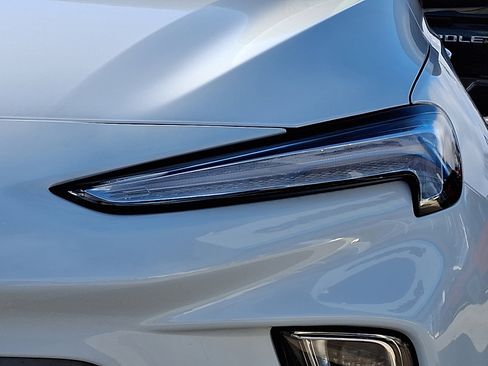 Certified 2025 Buick Encore GX Preferred image 10