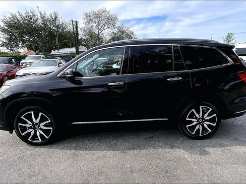 Used 2020 Honda Pilot Touring image 31