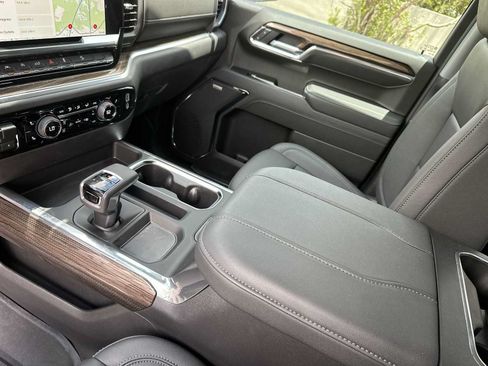 Certified 2026 Chevrolet Silverado 1500 LT Trail Boss w/ Convenience Package II AWD/4WD image 21