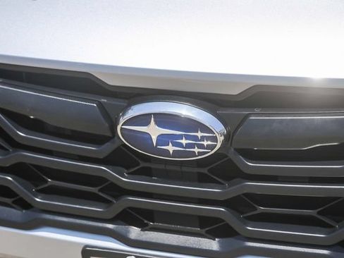 Used 2024 Subaru Crosstrek 2.0i w/ Crosstrek Mirror Package AWD/4WD image 6