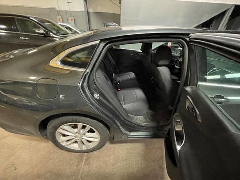 Used 2017 Chevrolet Malibu Hybrid w/ Driver Confidence Package image 25