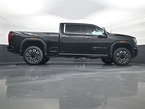 New 2026 GMC Sierra 3500 Denali Ultimate image 24