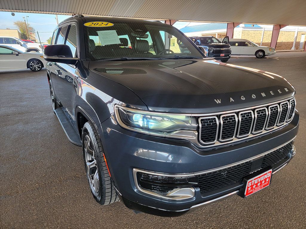 Used 2024 Jeep Wagoneer Series III AWD/4WD image 5