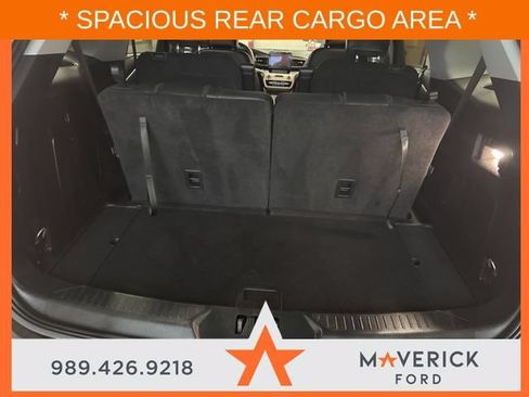 Used 2023 Ford Explorer XLT w/ Equipment Group 202A AWD/4WD image 35