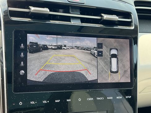 Used 2022 Hyundai Tucson Limited w/ Cargo Package AWD/4WD image 19