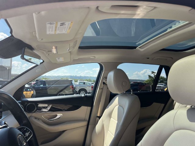 Used 2022 Mercedes-Benz GLC 300 image 22