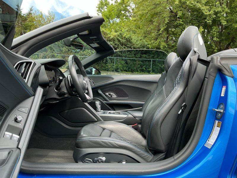 Used 2018 Audi R8 V10 AWD/4WD image 10