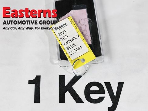 Used 2021 Tesla Model Y Performance image 22