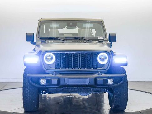 Used 2025 Jeep Wrangler Unlimited Sport S 4xe AWD/4WD image 31