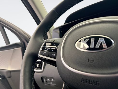 Used 2021 Kia Sorento SX FWD image 17