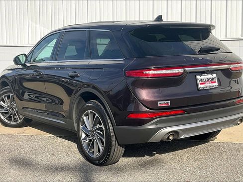 Used 2023 Lincoln Corsair Standard w/ Equipment Group 101A image 15