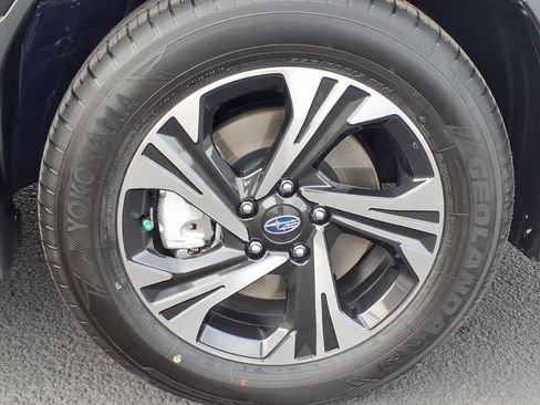 Certified 2025 Subaru Crosstrek 2.0i Premium w/ Convenience Package #2 image 10