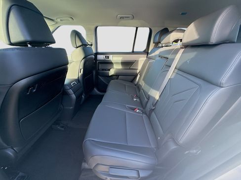 New 2026 Hyundai Santa Fe SEL FWD image 17