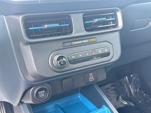 Used 2025 Ford Maverick XLT FWD image 19