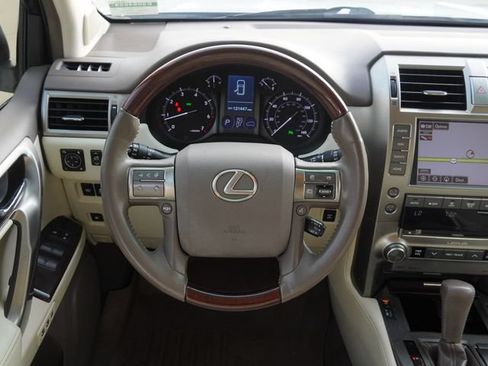 Used 2014 Lexus GX 460 w/ Premium Package AWD/4WD image 16