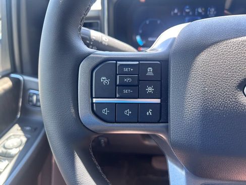 Used 2026 Ford F250 Lariat w/ Black Appearance Package AWD/4WD image 33
