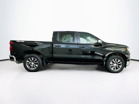 Used 2023 Chevrolet Silverado 1500 LT image 10