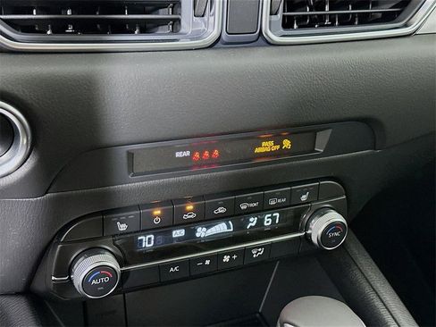 Used 2025 MAZDA CX-5 AWD 2.5 S w/ Select Package image 14