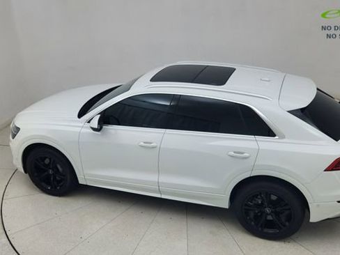 Used 2023 Audi Q8 Premium w/ Convenience Package AWD/4WD image 81