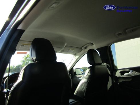 Certified 2026 Ford Escape SE w/ Class II Trailer Tow Package FWD image 29