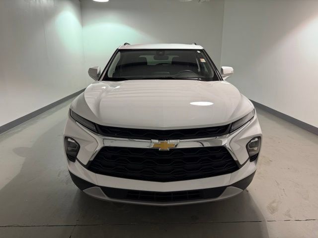Certified 2024 Chevrolet Blazer LT FWD image 2