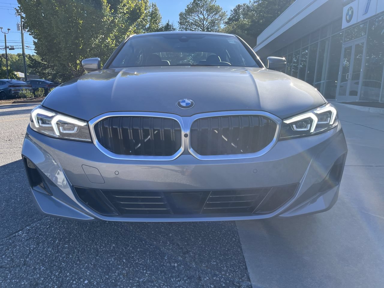 Certified 2026 BMW 330i xDrive Sedan w/ Premium Package AWD/4WD image 10