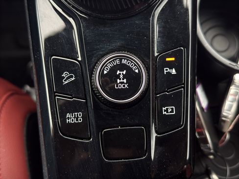 Used 2025 Kia Sportage SX Prestige AWD/4WD image 36