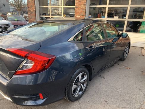 Used 2019 Honda Civic LX image 4