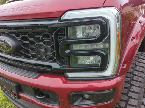 Used 2025 Ford F250 Lariat w/ Lariat Ultimate Package AWD/4WD image 4