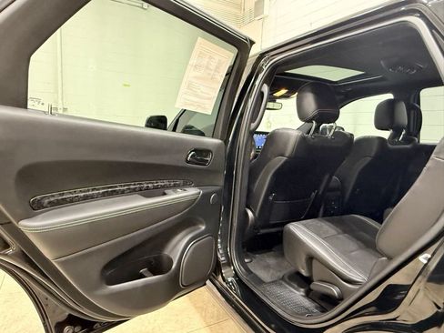 Used 2022 Dodge Durango SRT w/ SRT Interior Appearance Group AWD/4WD image 37