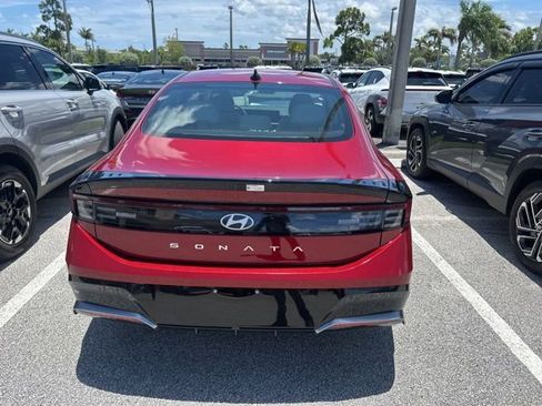 Used 2024 Hyundai Sonata SEL FWD image 5