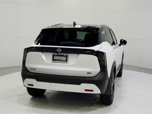 Certified 2025 Nissan Kicks SR FWD image 7
