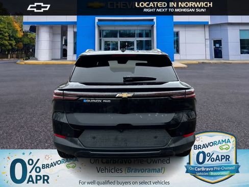 New 2026 Chevrolet Equinox EV LT image 7