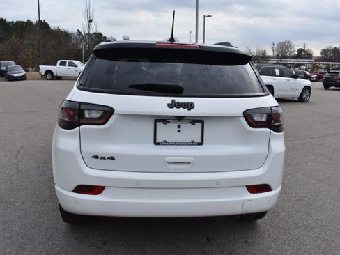 Used 2023 Jeep Compass High Altitude w/ Driver Assist Group I image 8