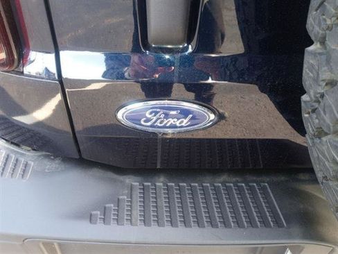 Used 2021 Ford Bronco Badlands image 30