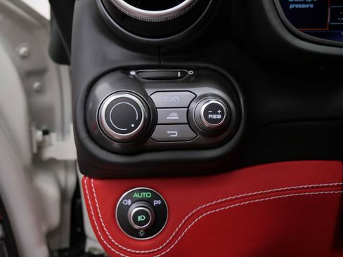 Certified 2022 Ferrari Portofino M RWD image 29