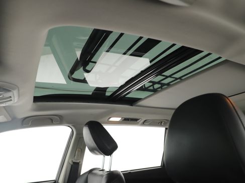 Used 2020 Subaru Ascent Limited w/ Technology Package image 25