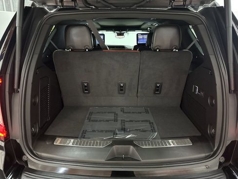 Used 2024 GMC Yukon Denali Ultimate image 38