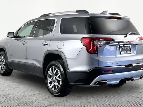Certified 2023 GMC Acadia SLT AWD/4WD image 3