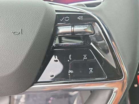 Used 2025 Cadillac Escalade Sport w/ Touring Package AWD/4WD image 25