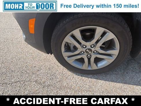 Used 2021 Kia Seltos S FWD image 9