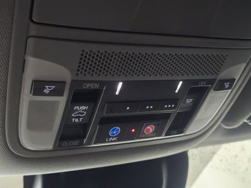 Used 2019 Acura MDX SH-AWD w/ Technology Package image 45