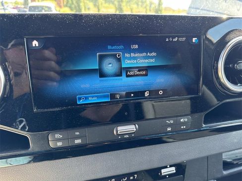 Used 2024 Mercedes-Benz Sprinter 2500 image 20