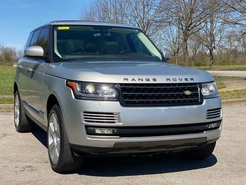 Used 2015 Land Rover Range Rover HSE image 9