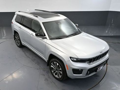 Used 2022 Jeep Grand Cherokee L Overland w/ Advanced Protech Group III image 68