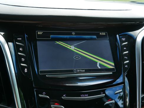Used 2019 Cadillac Escalade ESV Luxury AWD/4WD image 23