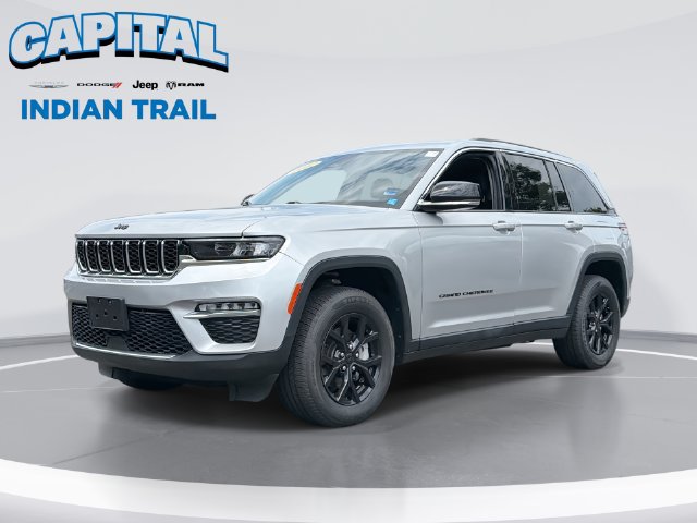 Used 2022 Jeep Grand Cherokee Limited AWD/4WD image 1