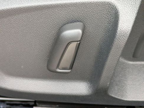 New 2026 Volkswagen GTI SE image 26