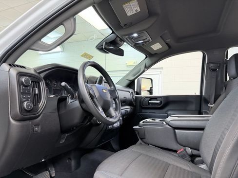 Used 2024 Chevrolet Silverado 2500 Custom w/ Custom Value Package AWD/4WD image 15
