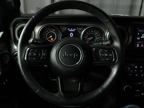 Used 2022 Jeep Wrangler Unlimited Sport AWD/4WD image 10
